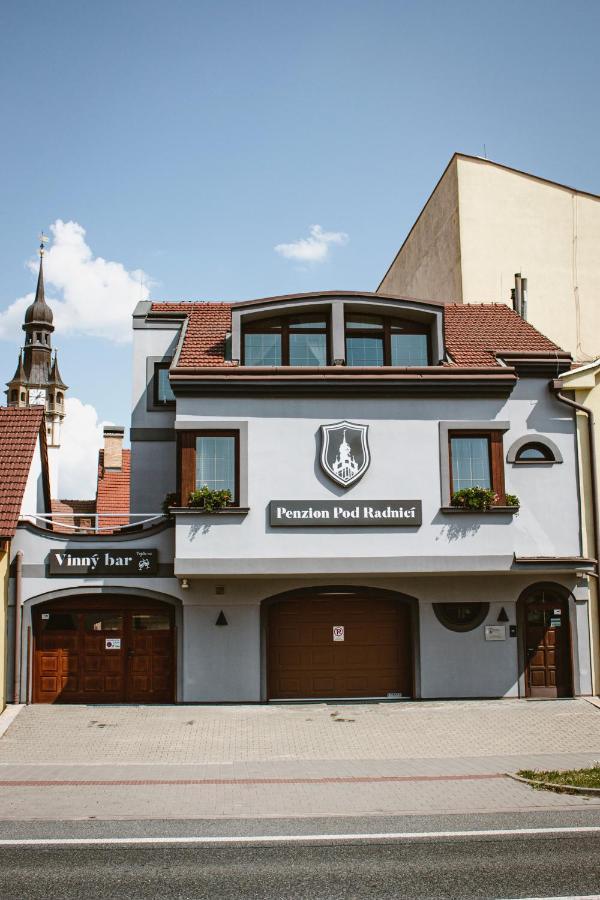 Penzion Pod Radnici Hustopece Exterior photo